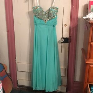 Prom dress
